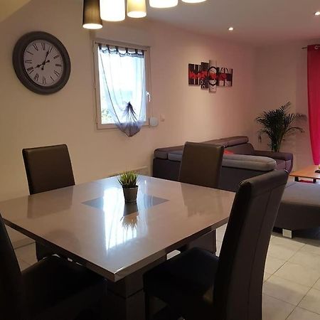Logement Plein Centre De Plerin A Proximite Des Plages Et Des Commerces Luaran gambar
